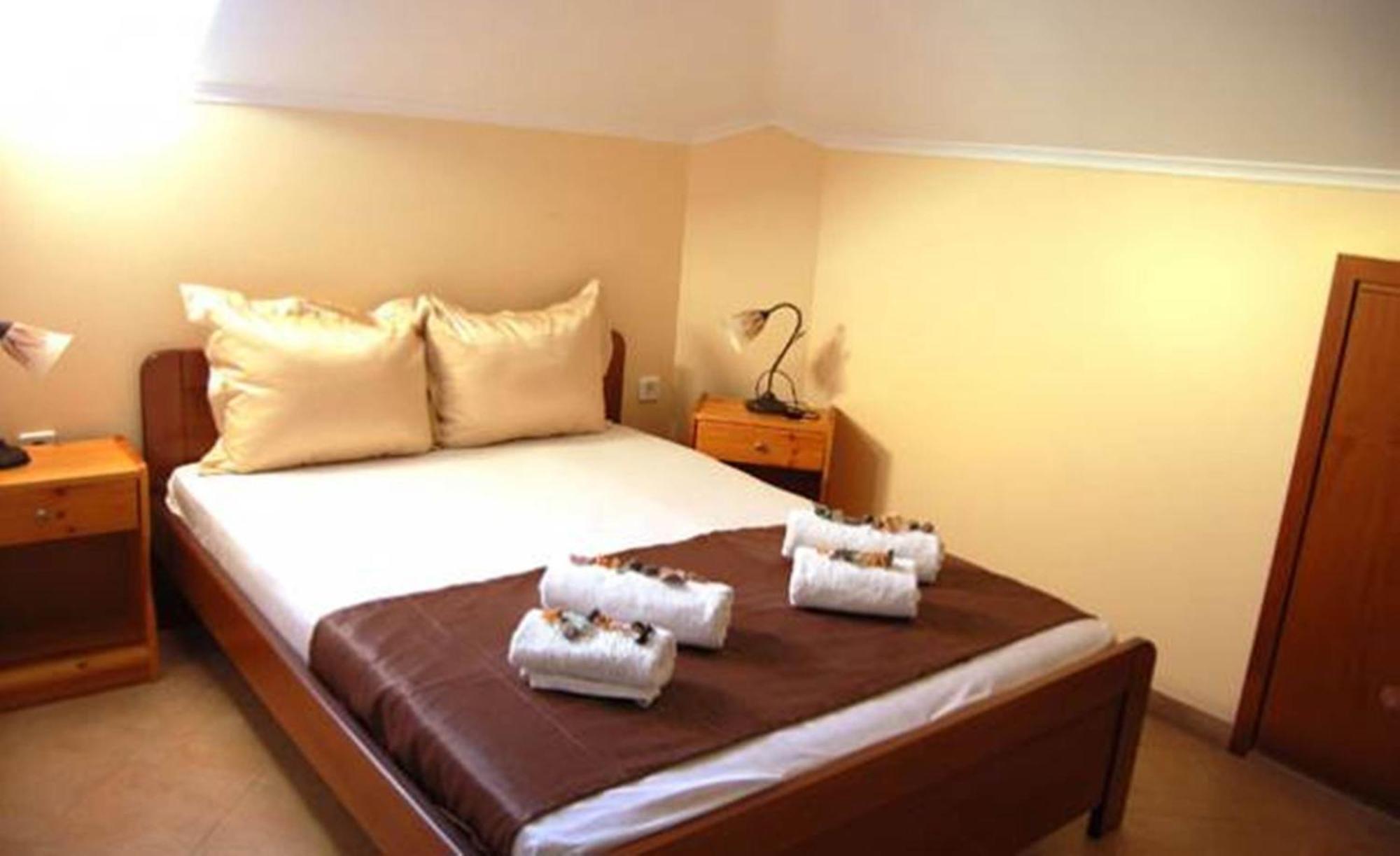 Melachrini Apartments Vrasná Стая снимка