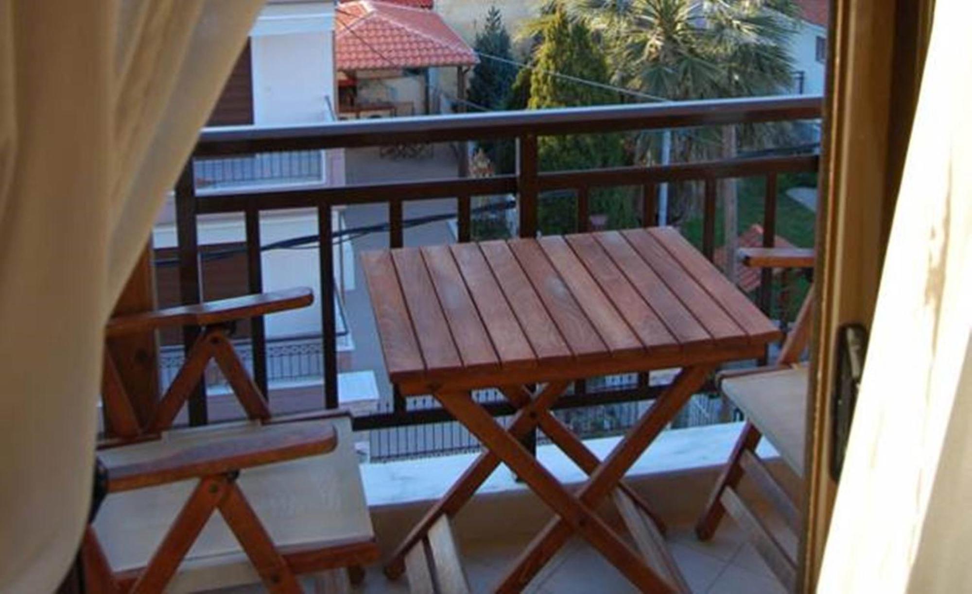 Melachrini Apartments Vrasná Екстериор снимка