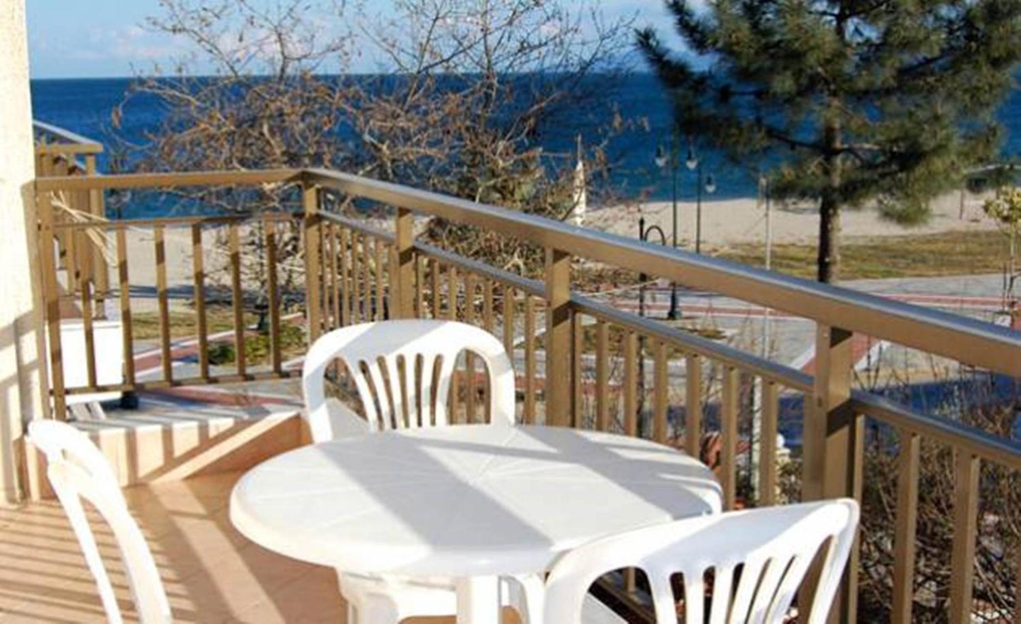 Melachrini Apartments Vrasná Стая снимка