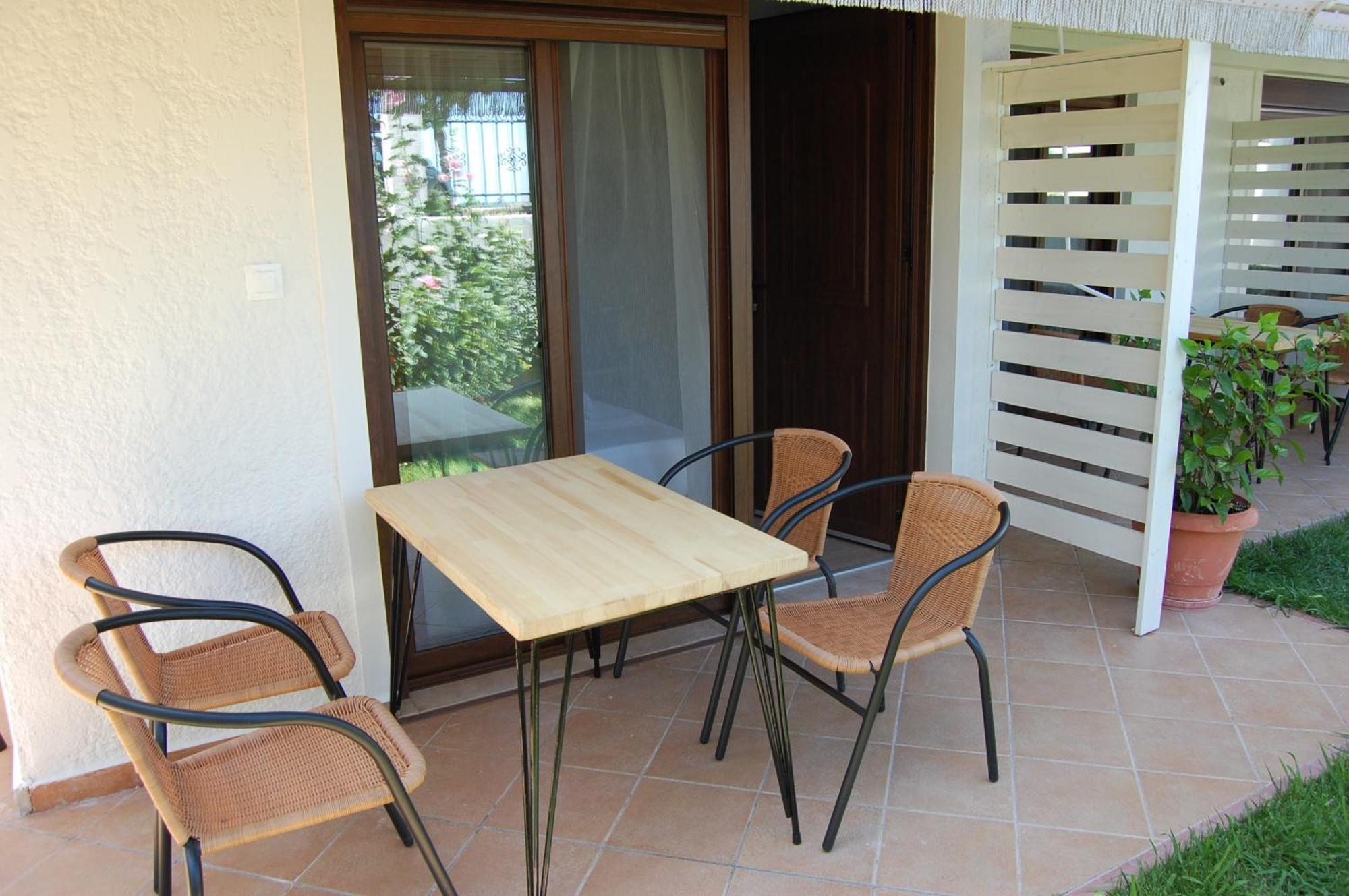 Melachrini Apartments Vrasná Екстериор снимка