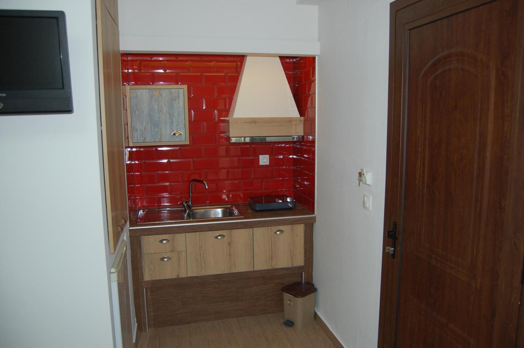 Melachrini Apartments Vrasná Екстериор снимка